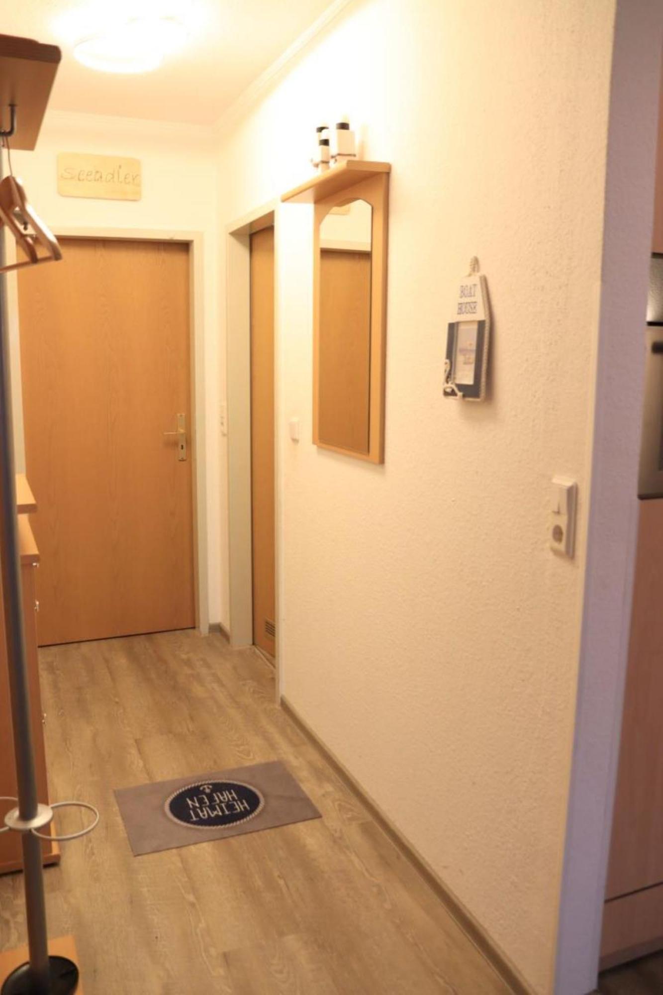 Ferienwohnung Mit Seeblick Und Schwimmbadnutzung In Куксгафен Екстер'єр фото